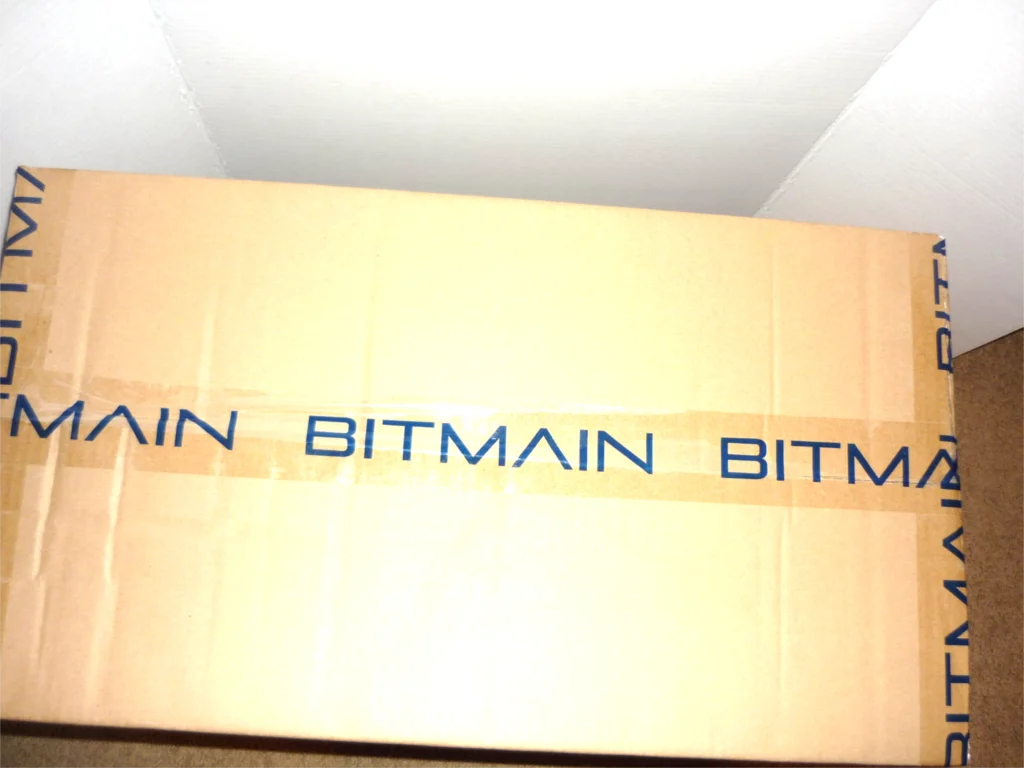 NEW Bitmain Antminer L7 9050 MH/S - Doge & LTC Miner - FACTORY SEALED