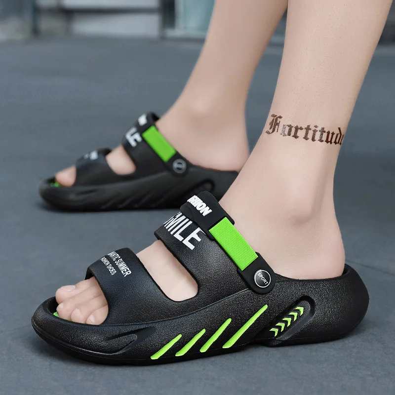 2024 New Men Massage Slippers Slides Indoor Outdoor Sandals Beach Casual Shoes Comfortable Sole Men\'s Slippers Big Size 38-47