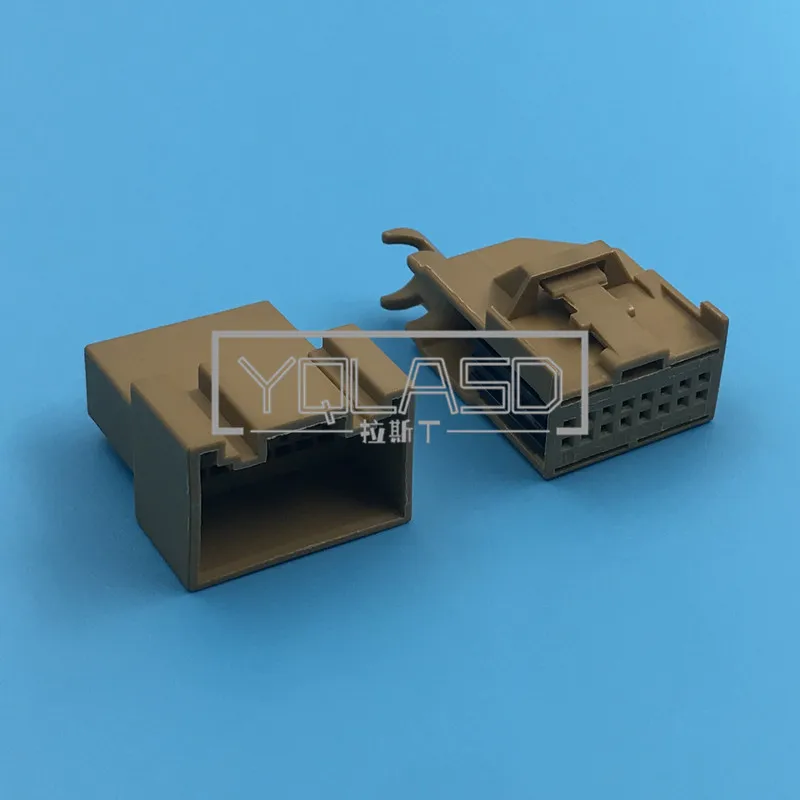 1 Set 16 Way 8E0 972 416 A Car Starter Reversing Radar Cable Socket Parking Module Connector 8E0972416A For Audi VW