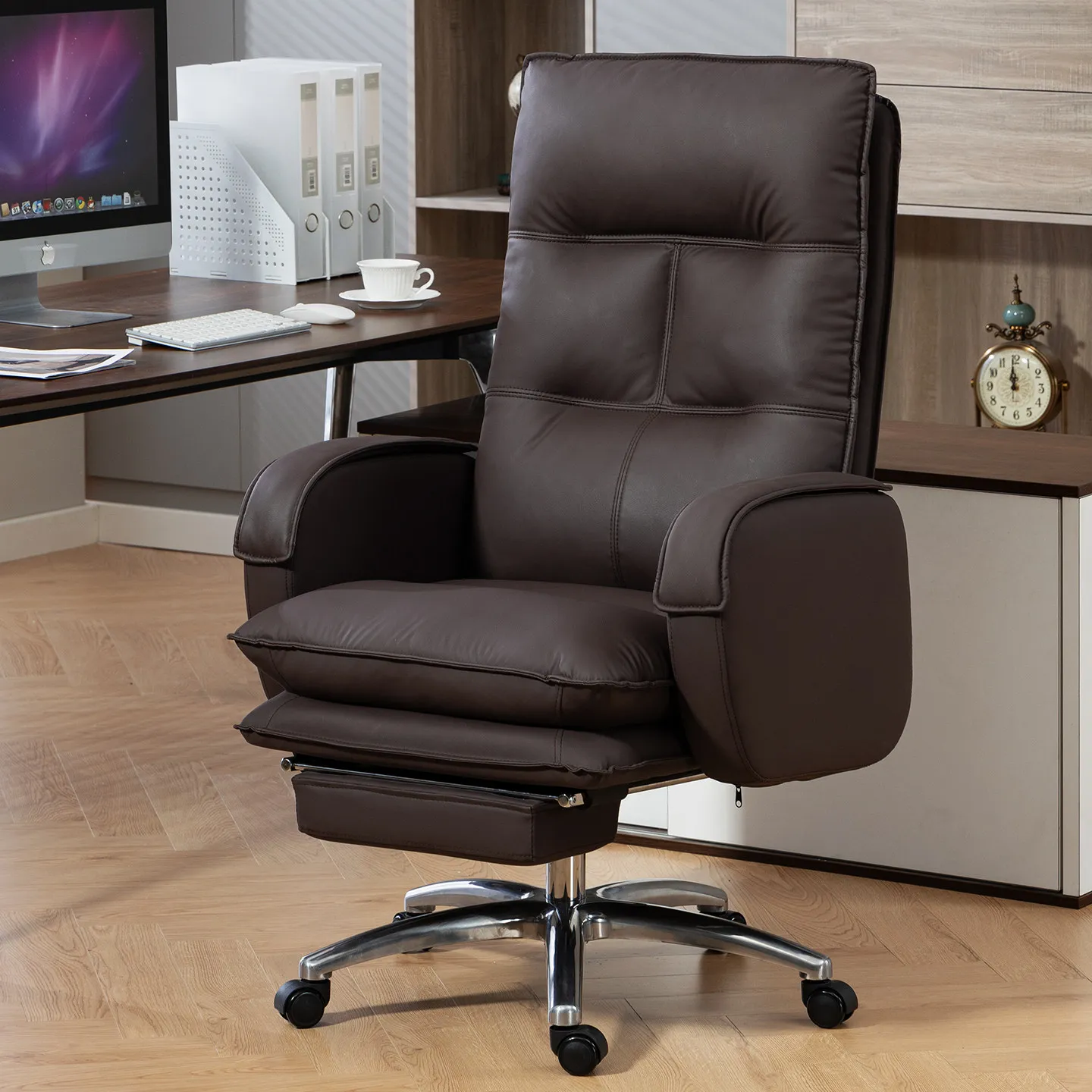 

Office chair Ergonomic reclining computer chair Household backrest seat Gaming desk Leather boss chair