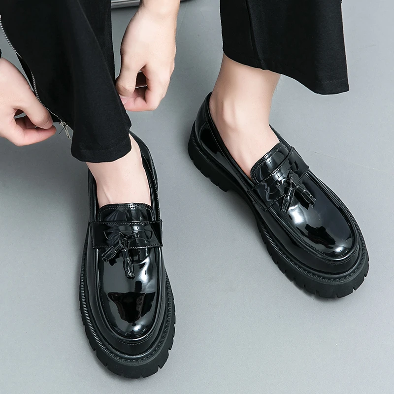 Round Toe Shoes Tassel Loafers Mens Party and Business Loafers Thick Soled Men Dress Platform Shoes Comfortable Breathable Shoes