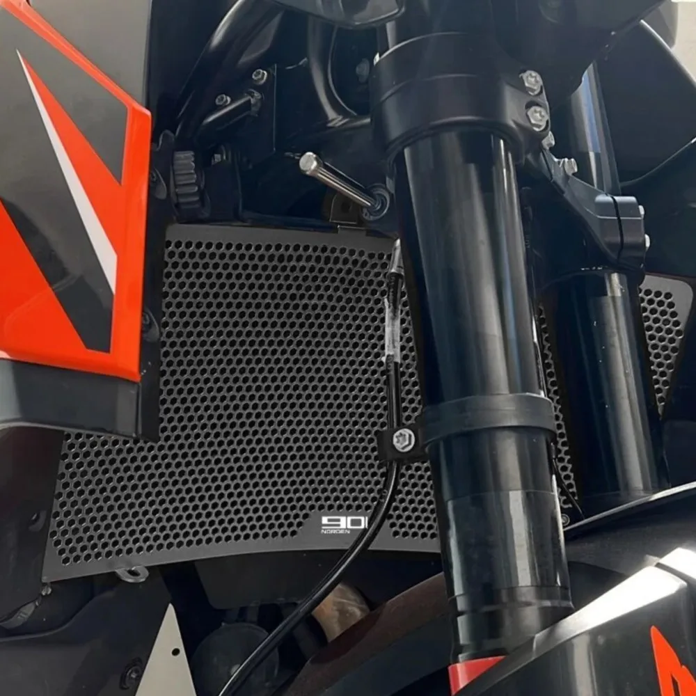 

2023 2024 2025 890SMT Защитная крышка решетки радиатора для Husqvarna Norden 901 790 Adventure R/S 890 Adventure R 2020-2022 2023