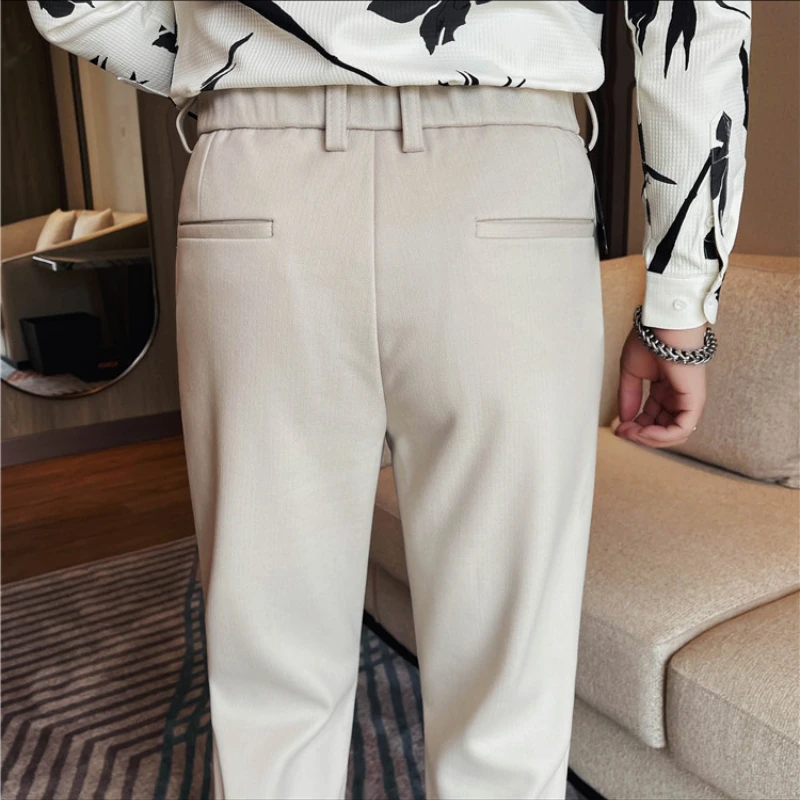 Thickened Autumn and Winter Warm Wool Trousers for Business and Casual Men's Trousers, Daily Commuting Straight Pants.