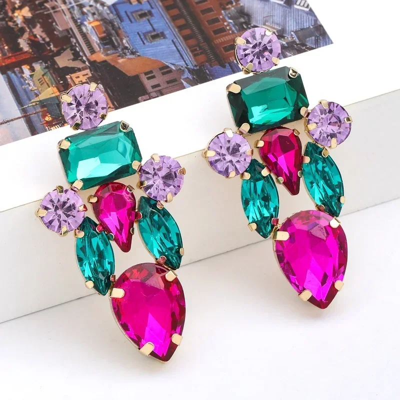 إكسسوارات شعبية، أقراط نسائية برية، صيف 2022 جديد، لون سبيكة حجر الراين، أزياء مزاجية