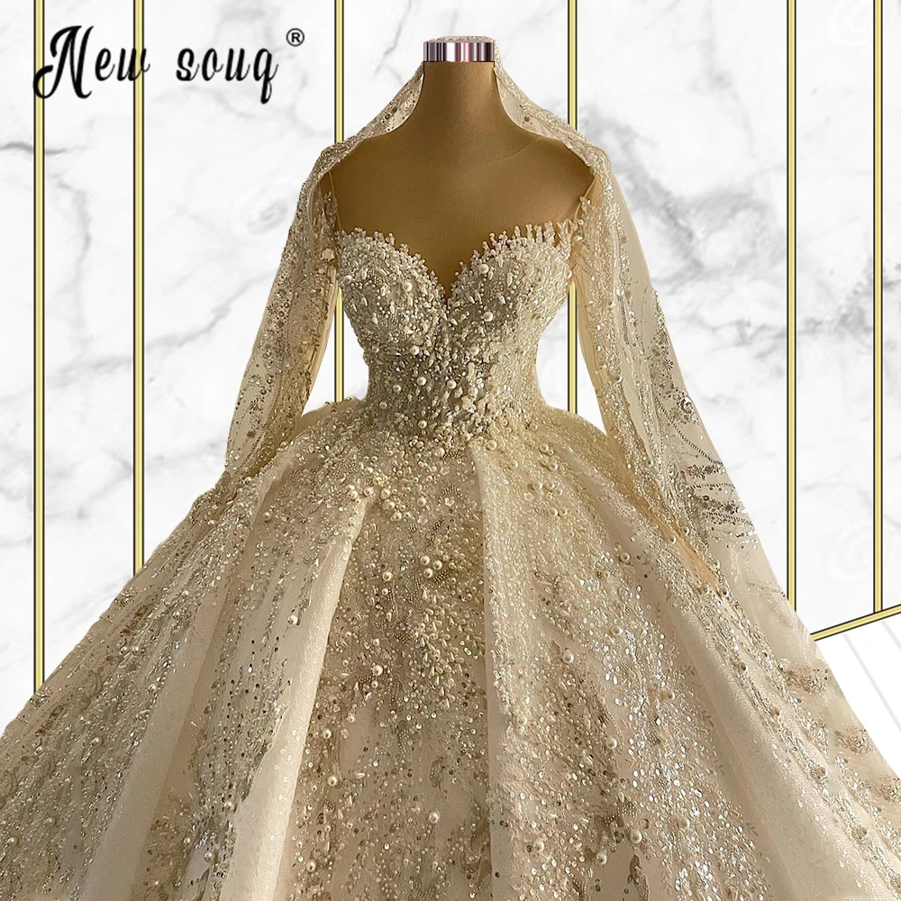 

Luxury Sweetheart Neckline Ball Gown Wedding Dress with Beads Appliques Princess Wedding Gowns Long Sleeve Dubai Bridal Dress