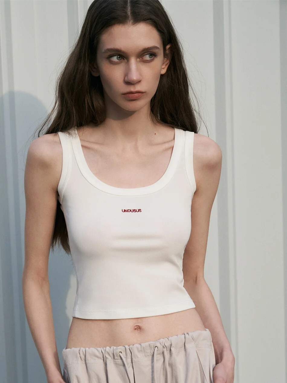 

Undusus Summer 2024 ort Acetate Knitted Embroidered Vest Slim Fit Faionable Women's Top Polyester Nylon Spandex Blend