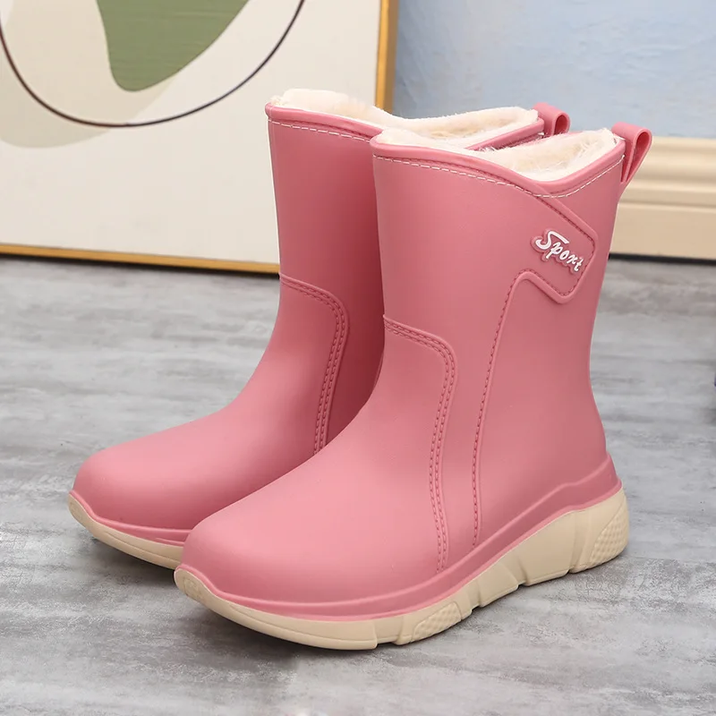 Korean Style Mid-Calf Women's Rain Boots Thickened Velvet Lining Warm Kitchen Anti-Slip Water Shoes PVC Material Winter Season view 6