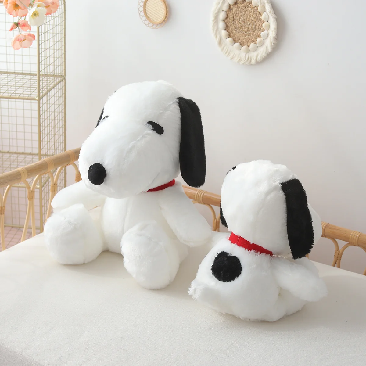 Juguete de peluche de Snoopy de gran tamaño, almohada suave de perro blanco Kawaii, muñeco de peluche de animales de dibujos animados, regalos de