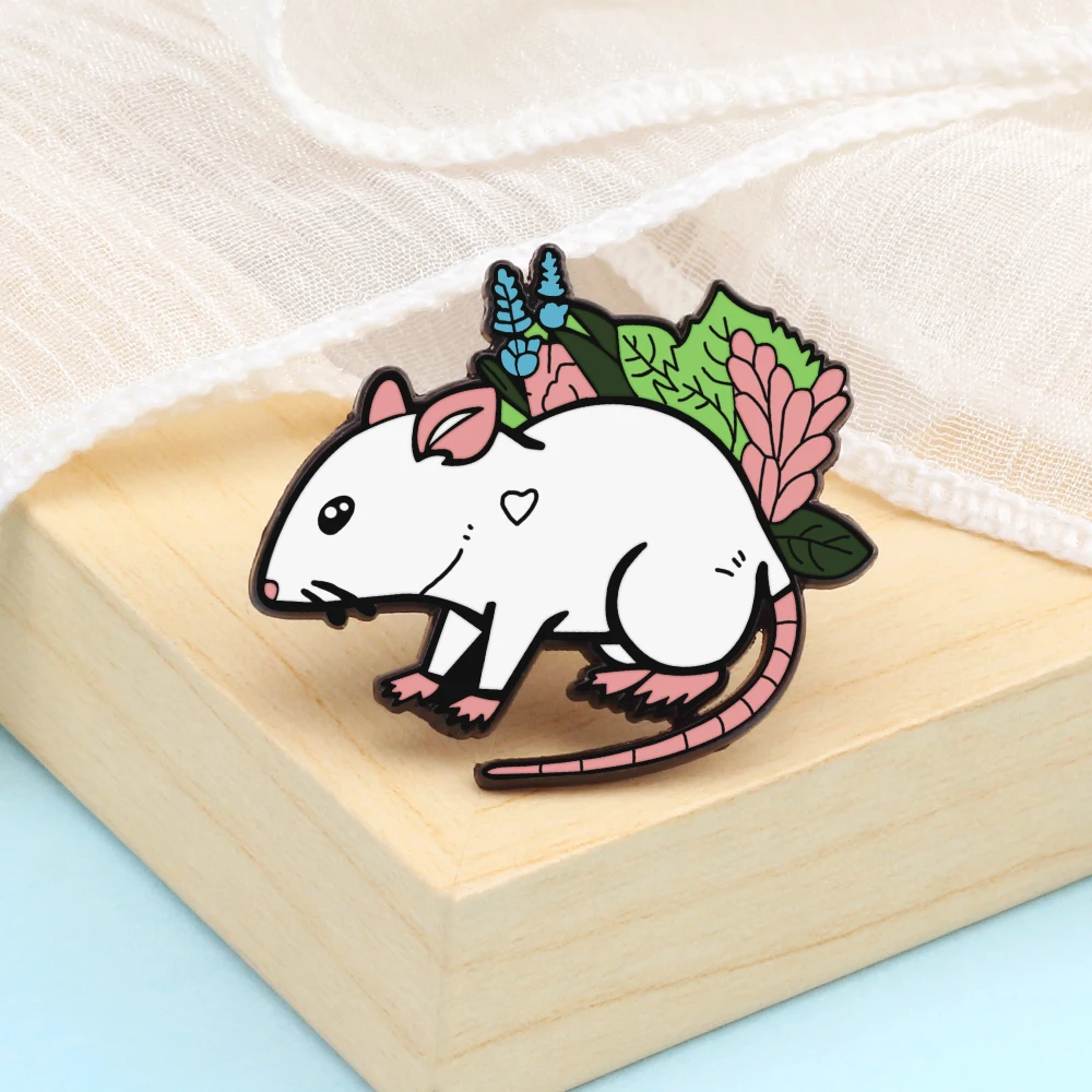 Pretty White Rat Animal Brooch Cartoon Plant Lavender Flower Mouse Enamel Badge Bag Lapel Pins Denim Shirt Jewelry Gift for Kids