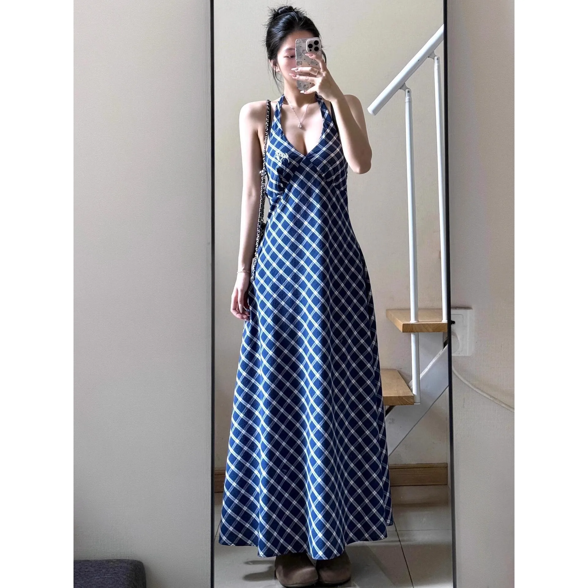 ชุดเดรสแขนกุดสำหรับผู้หญิง สไตล์โบฮีเมียน สำหรับฤดูหนาว ผ้ากำมะหยี่ ประดับเลื่อมวิบวับ ยาวกรอมพื้น เหมาะสำหรับงานเลี้ยง งานแต่งงาน งานเลี้ยงต้อนรับ หรืองานพิธีต่างๆ