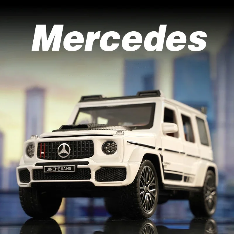 

1:32 Benzs G800 SUV Alloy Die Cast Toy Car Model Sound and Light Pull Back Children's Toy Collectibles Ornaments Birthday Gift