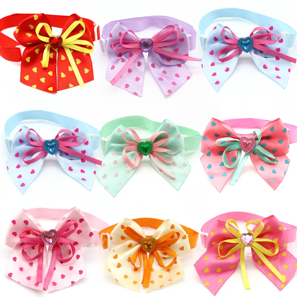 

30/50 Pcs Valentine's Day Pet Dogs Accessories Love Heart For Small Puppy Cat Dog Bowties Necktie Pet Grooming Supplies