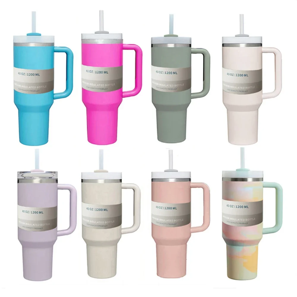 كوب قهوة مثلج 40 أونصة كوب حراري معزول بمقبض وغطاء من القش كوب محمول من الفولاذ المقاوم للصدأ لجولة رياضية