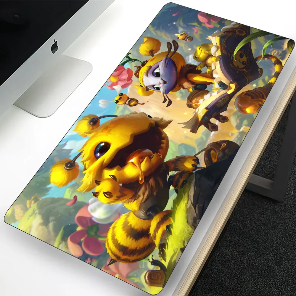 League of Legends Yuumi Large Gaming Mouse Pad Computer Mousepad PC Gamer Laptop Mouse Mat Office Mausepad Keyboard Mat Desk Pad