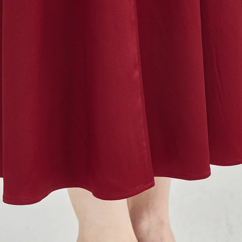 VA-伸縮性のあるサテンドレス,シルク,ワインレッド,オープンバック,見えないサイドプル,大きなシルクスイング,滑らかで通気性,ファッショナブルなストラップ,ne028