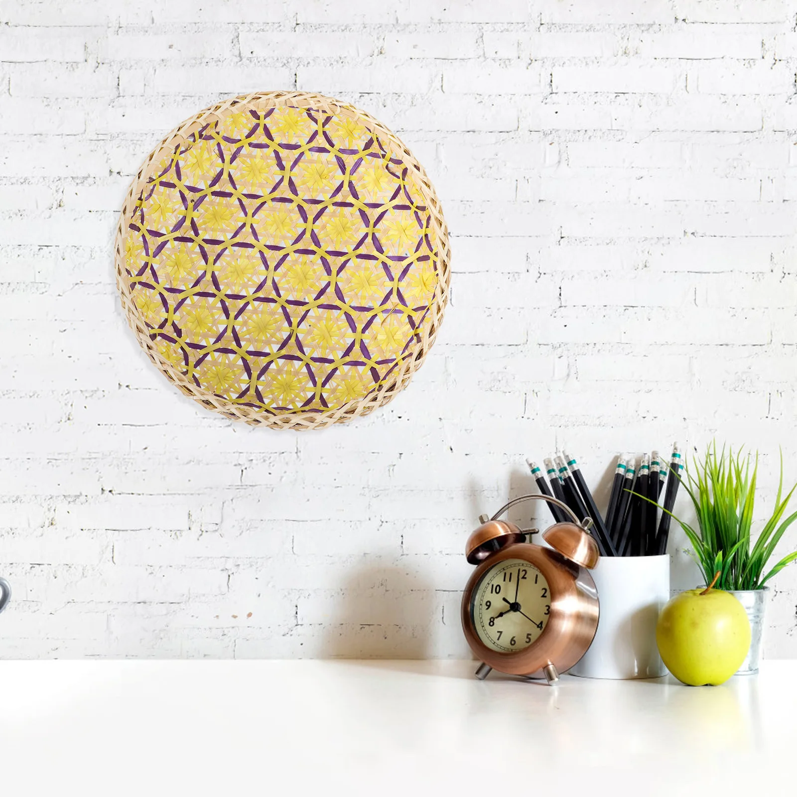 

1pcs Handwoven Bamboo Basket Decoration Ethnic Woven Storage Fruit Vegetable Bread Tray Decorative Home Kitchen Bowl