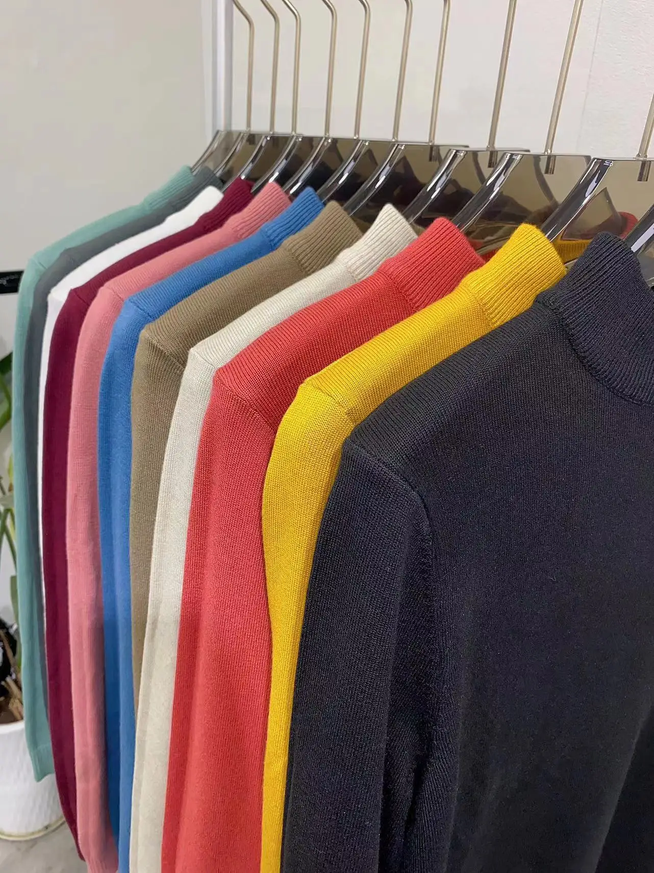 

Men's round Ne Knitted Long Sve Sweater Winter New Sle Slim Fit Color T-irt Versatile Knitted Base irt Wool ...