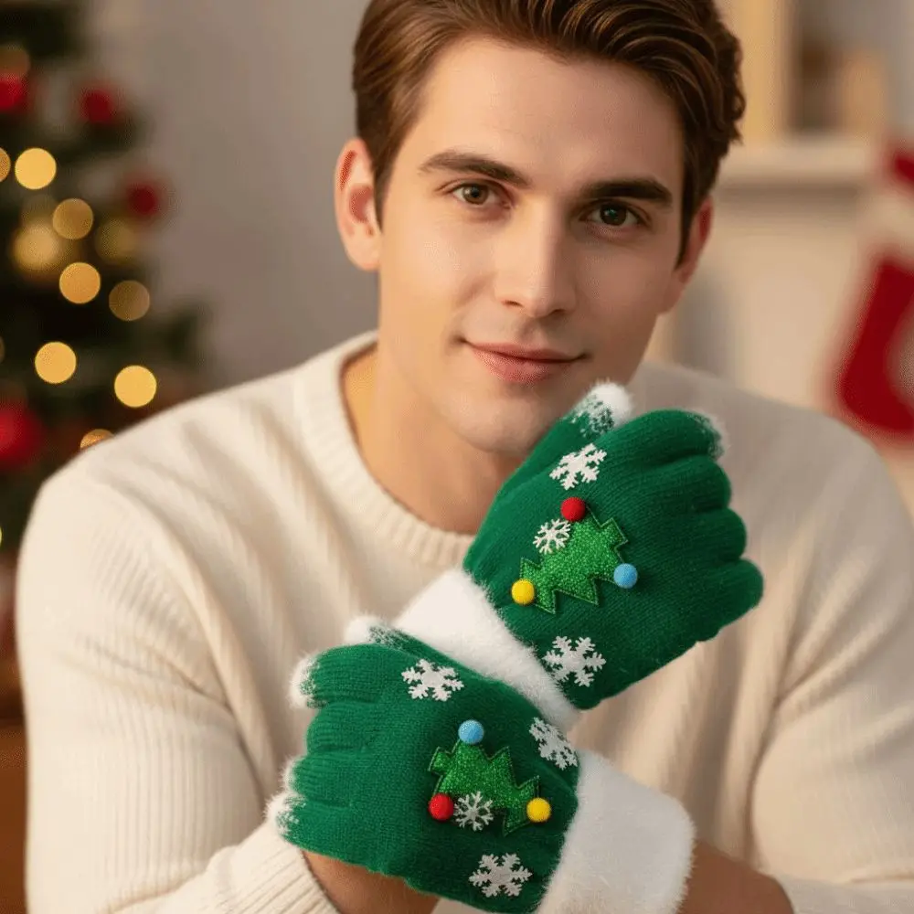 Red Green Christmas Gloves Knitted Woolen Elastic Wrist Winter Knit Mittens Soft Texture High Quality Full Finger Gloves