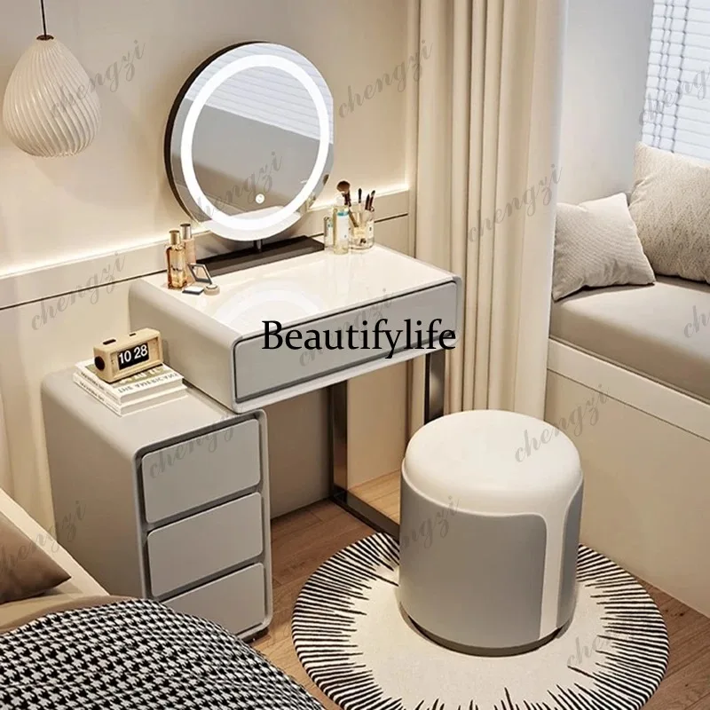 Modern Vanity Table Minimalist Elegant Exquisite Beautiful Vanity Table Trendy Premium Meuble De Chambre Furniture