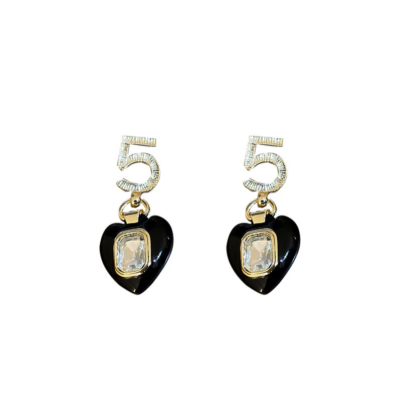 heart earrings Number 5 with Sparkling rhinestone Black Heart Earring for woman female