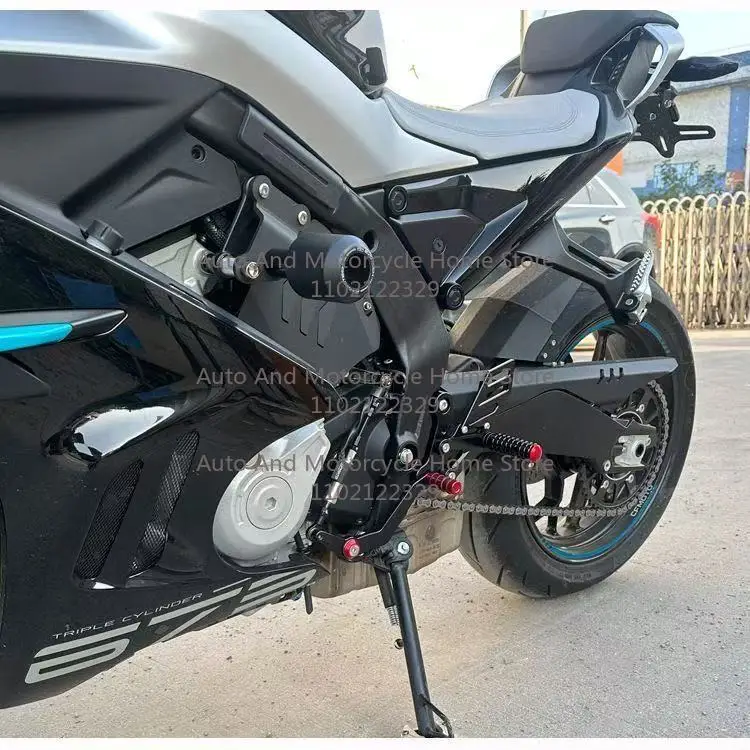 FOR CFMOTO 675SR 675NK Engine Protection Cover Frame Sliders Crash Pad Falling Protector Guard  675 SR/NK CF650-10-11 Accesorios