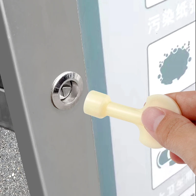 مفتاح بلاستيكي للمصعد عداد المياه صمام سلة المهملات قفل مثلث مفتاح دوار ملحقات المطبخ المنزلية