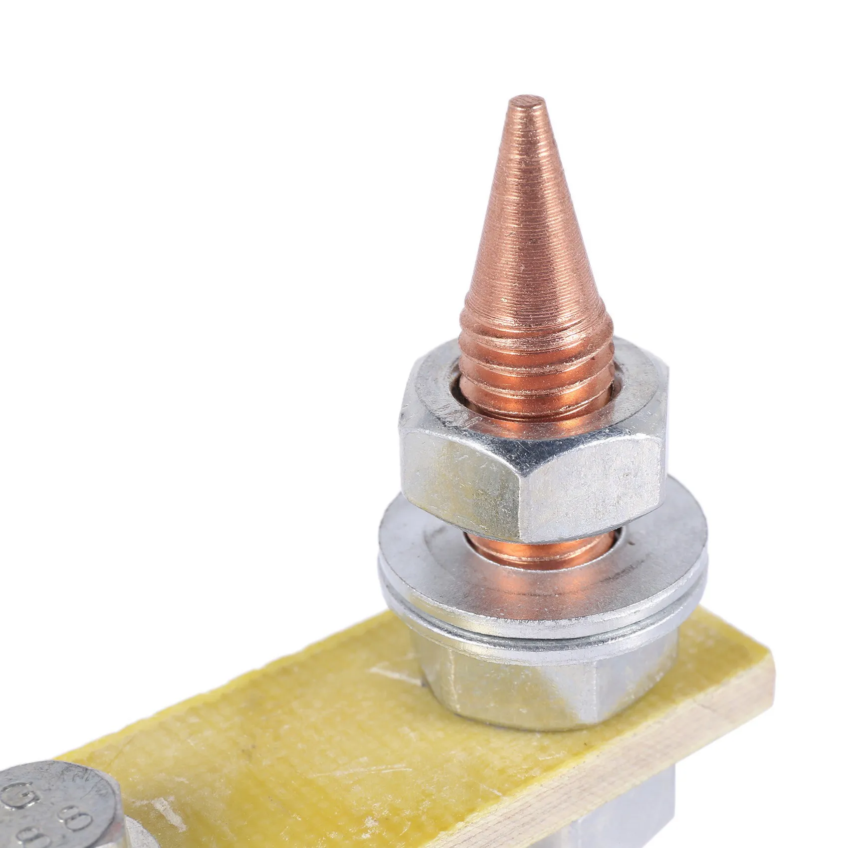 

Магнитные головки и хвостовики для сварки AS94 - Высокая стабильность сварки, сильный магнетизм, большая сила притяжения. Одна магнитная головка выдерживает до 3 кг (3 шт.)