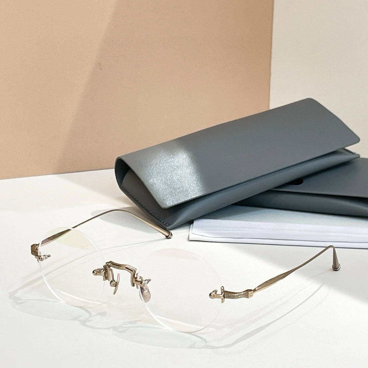 Belight البصرية اليابان تصميم بدون شفة التيتانيوم شكل دائري اليدوية خمر نظارات بمادة الخلات وصفة طبية M3015