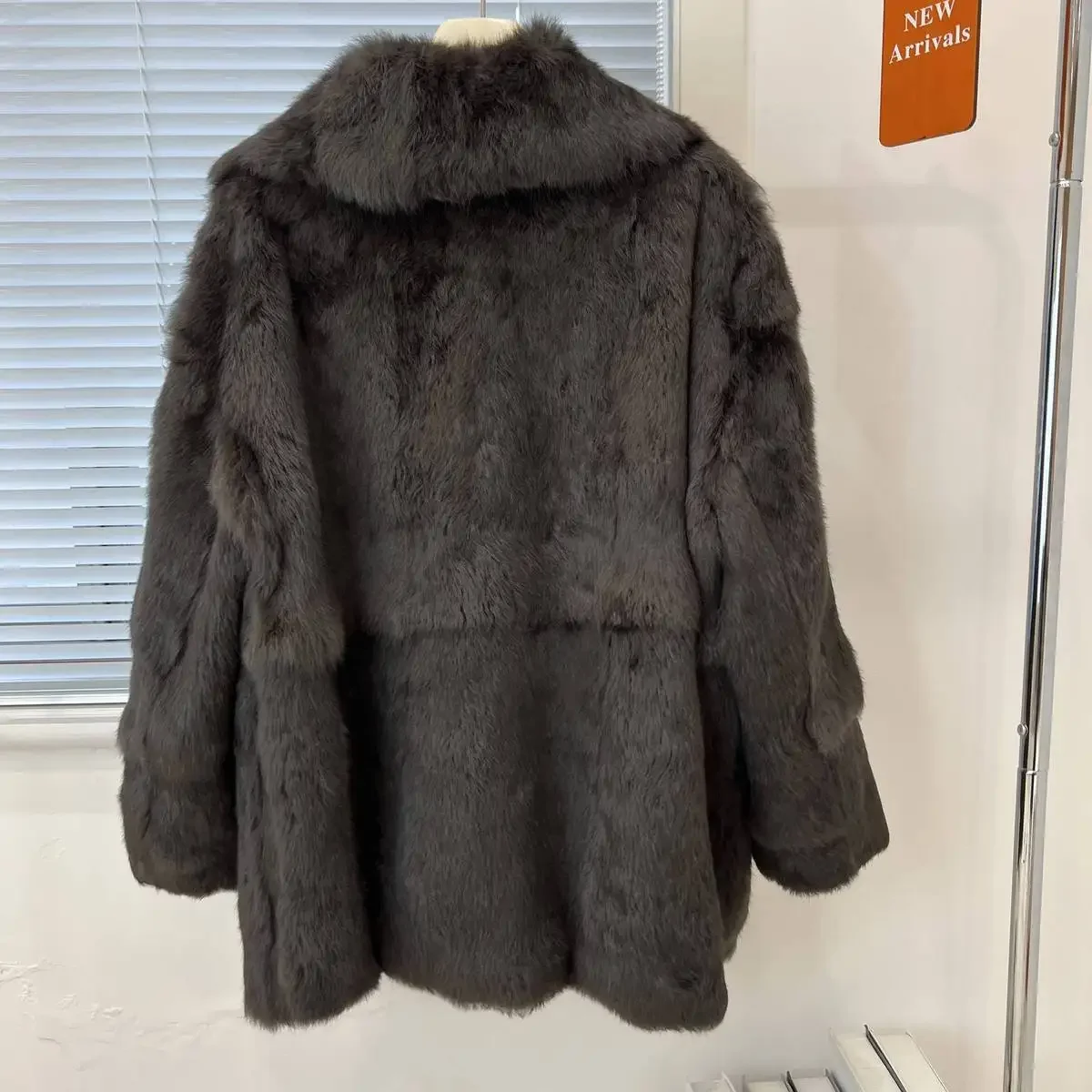 الشتاء أزياء المرأة الجديدة معطف الفرو فضفاض التنقل الأرنب الفراء معطف من قطعة واحدة
