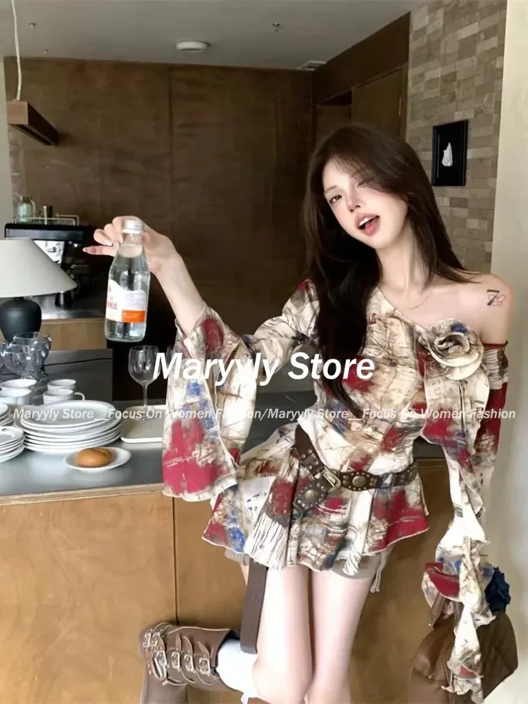 Autumn Vintage Aesthetic Outfits 2 Piece Set Women American Retro Design Y2k Print Tops + Hot Girls High Waist Shorts 2024 New