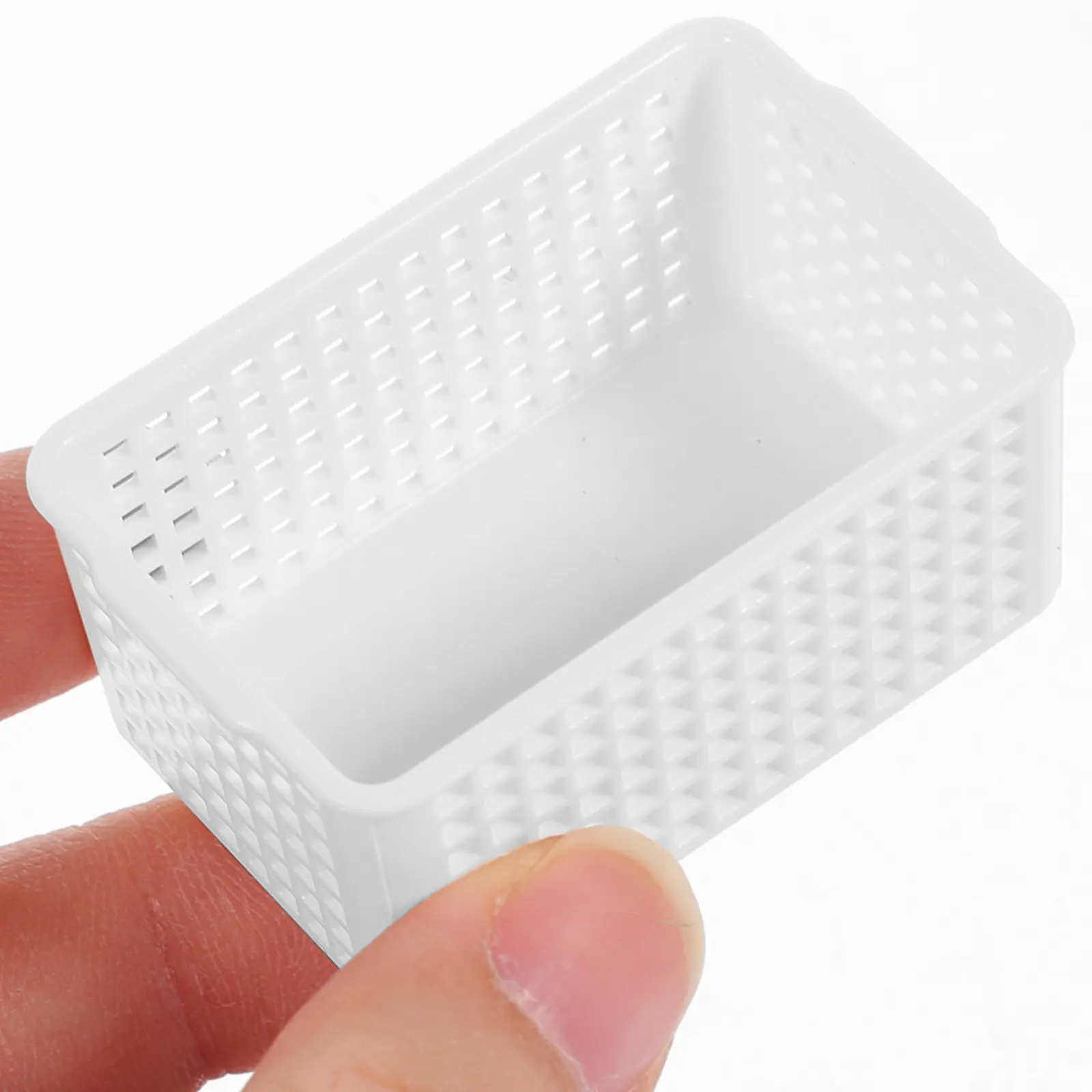 

2Pcs Mini Dollhouse Storage Basket Miniature Basket for Home Ornament Micro Landscape Kitchen Accessories Organizer