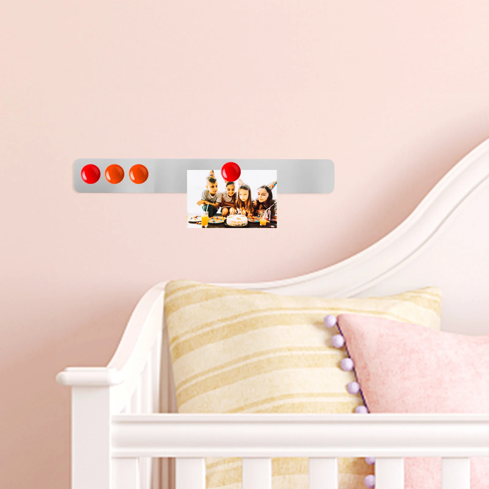 แถบโลหะติดผนัง 2 ชิ้น สำหรับกระดานประกาศติดผนัง ใช้งานง่าย แถบกระดานประกาศติดผนังแบบมีสไตล์สำหรับจัดระเบียบ