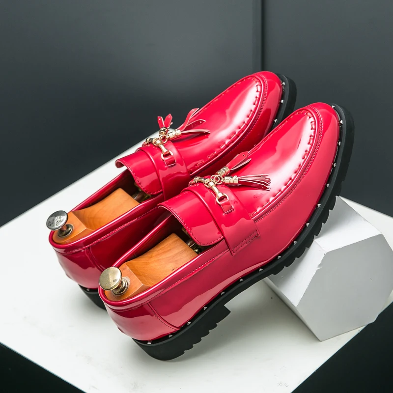 

Fashionable Loafers Men PU Casual Fashion Versatile High-quality Formal Shoes Gentlemen's Social Shoes Size 38-46 Men Shoes