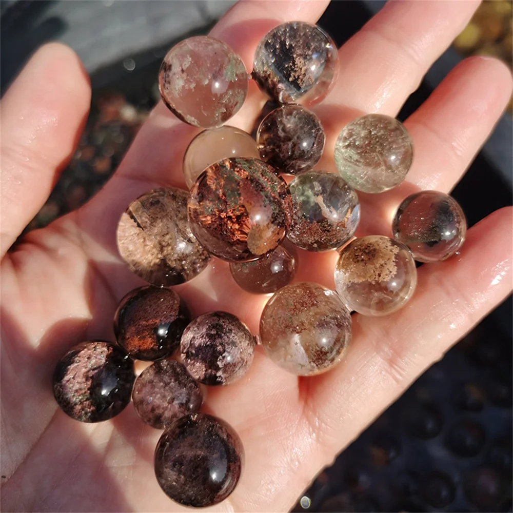 Mini Colored Ghost Quartz Ball Healing Natural Green Ghost Crystal Ball Specimen Energy Feng Shui Crafts