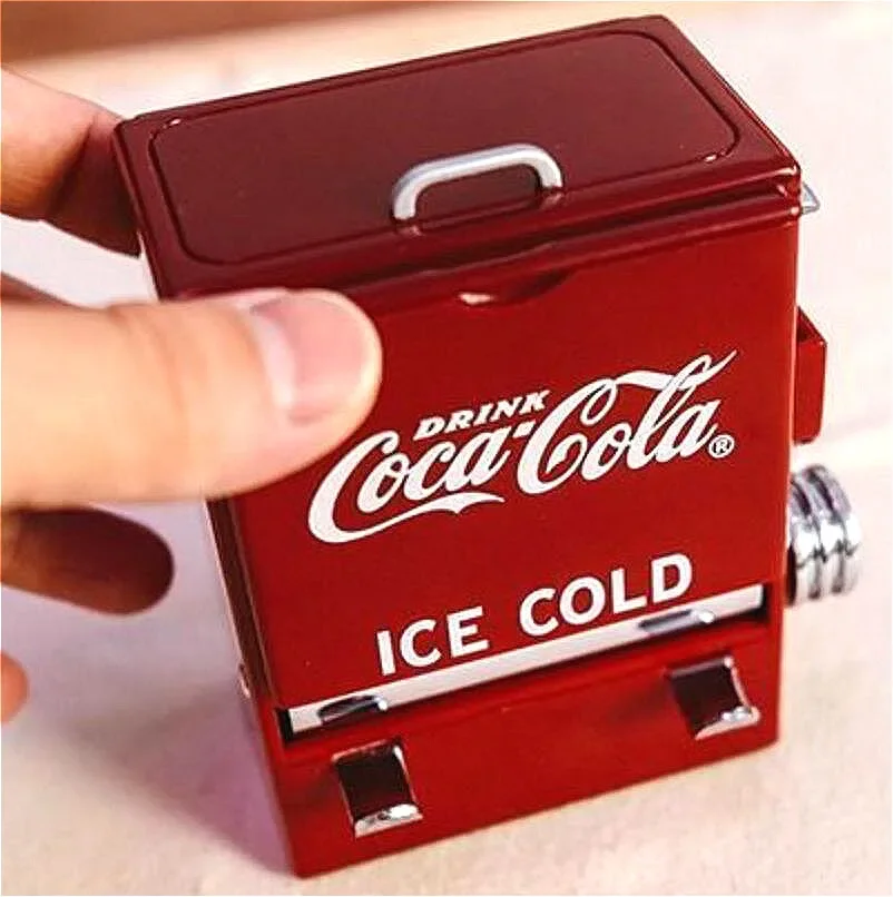 Personality Creative Retro-Cola Toothpick Box Vending Machine Style Pressing Toothpick Case Dispenser Plastic Holder Ornament