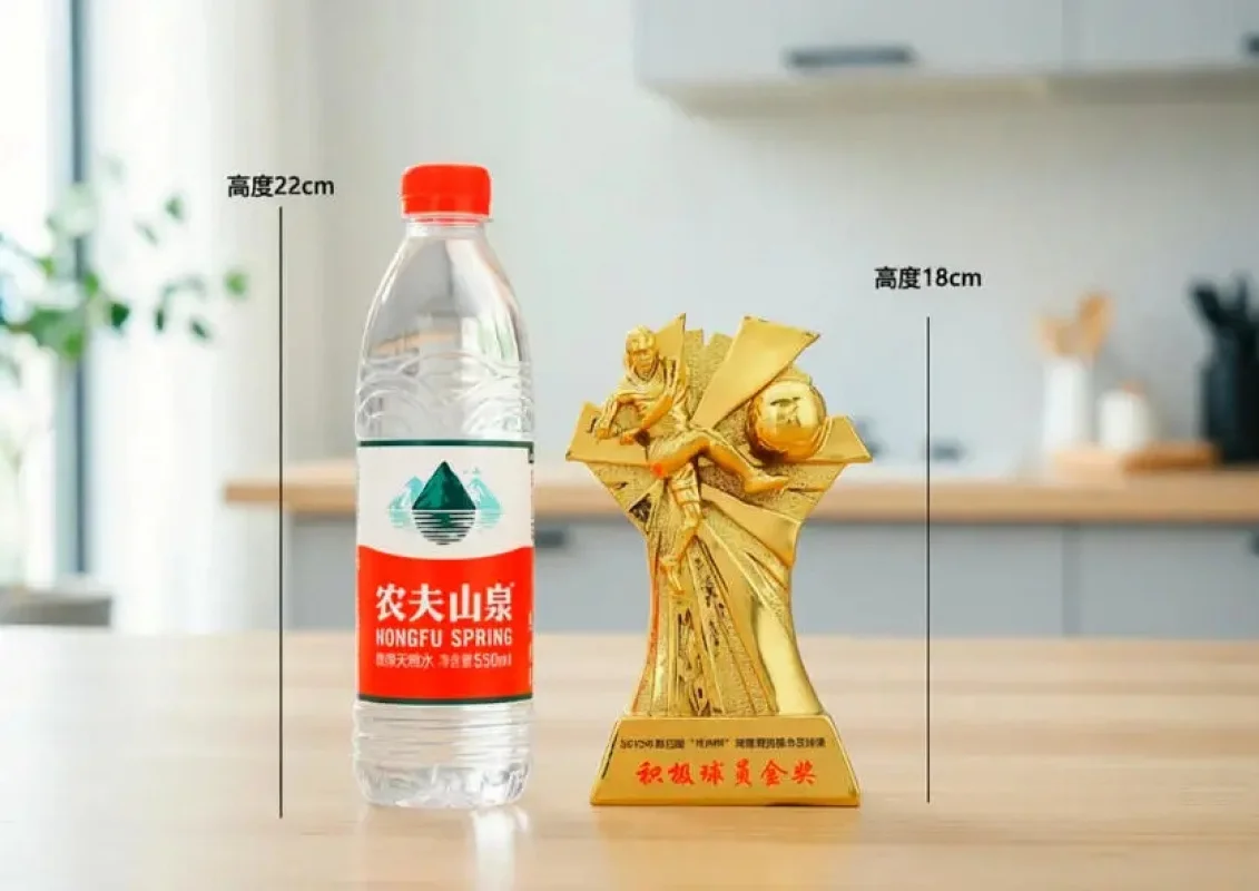 Resin electroplated football match championship trophy, best player, top scorer, Golden boot, golden shoe, trophy and souvenir