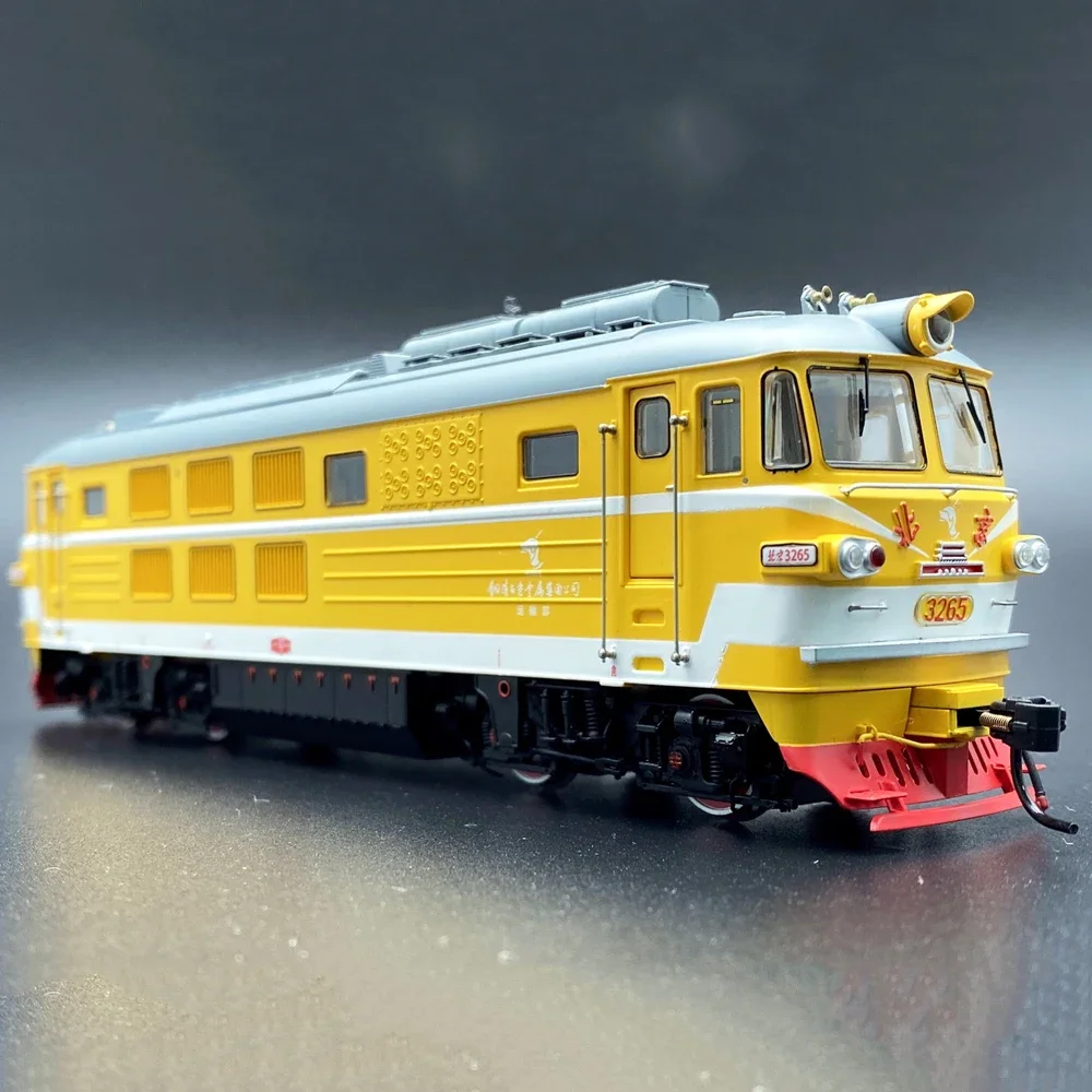 Train Model 1/87 HO N27 Simulation Hydraulic Transmission Diesel Locomotive Hot Wheels