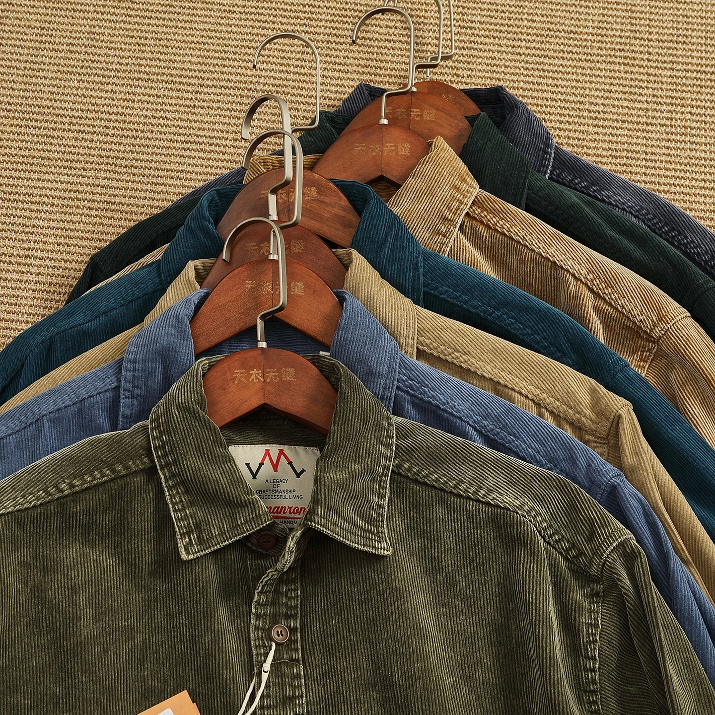 

Мужская винтажная рубашка из вельвета с эффектом потертости, с длинным рукавом, повседневная, весенне-осенняя, в рабочем стиле, свободного кроя, на пуговицах