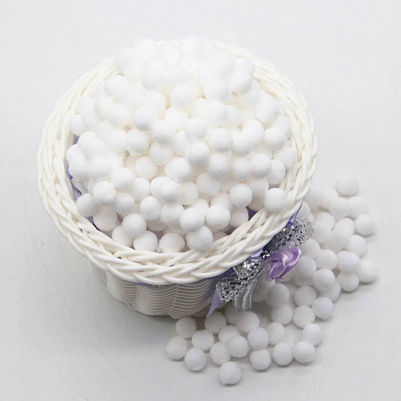 Biały pompon 8mm 10mm 15mm 20mm 30mm 40mm Pom Poms Ponpon Crafts Supplies DIY for Kids Garment Sewing Home Wedding Decorations