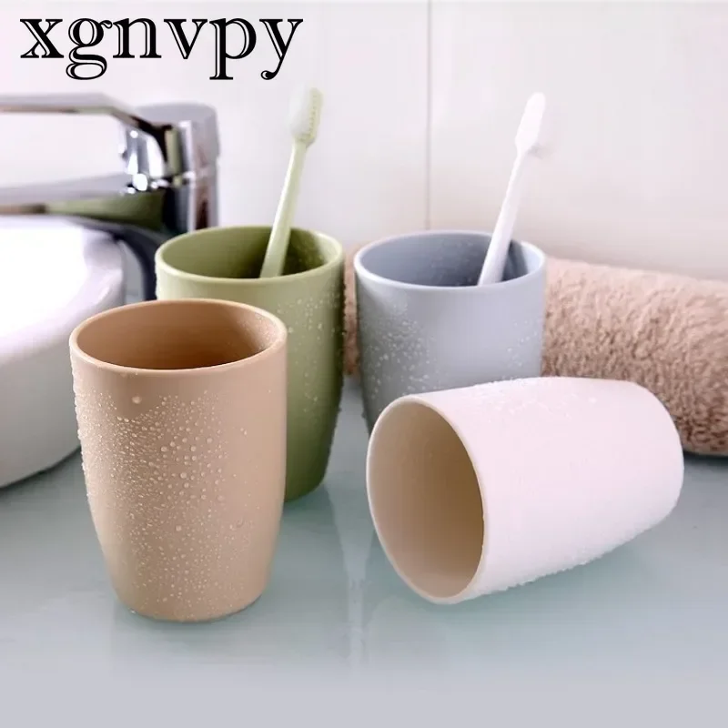 xgnvpy Simple Family Wash Mouth Cup Plastic Brushing Container Couple Toothbrush Holder Basic Design Everyday Use