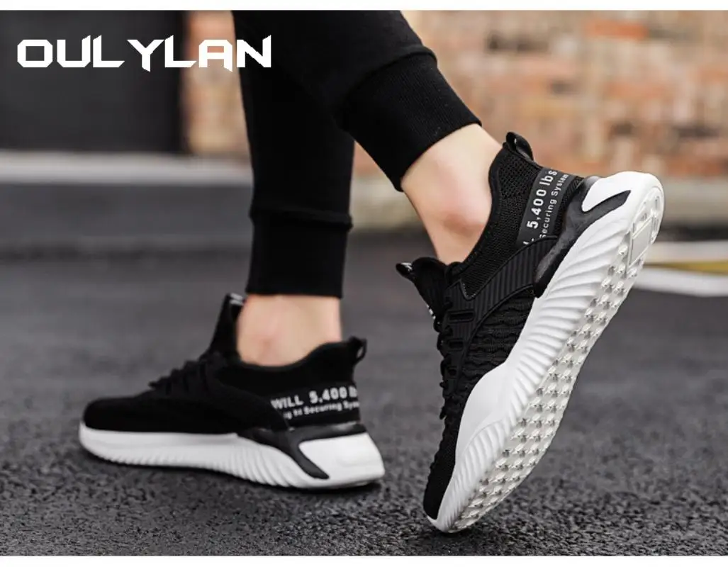 

Summer new fashion breathable outdoor sports men's running shoes casual light and comfortable sports training shoes.