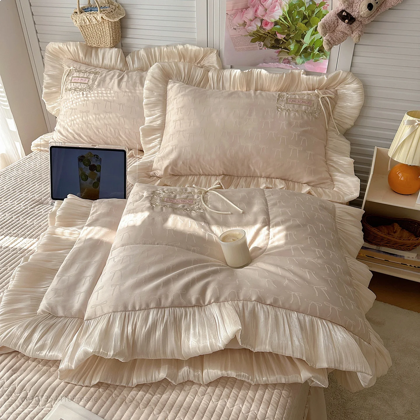 2026 New Satin Jacquard Cooling Summer Bedding Set 4-Piece