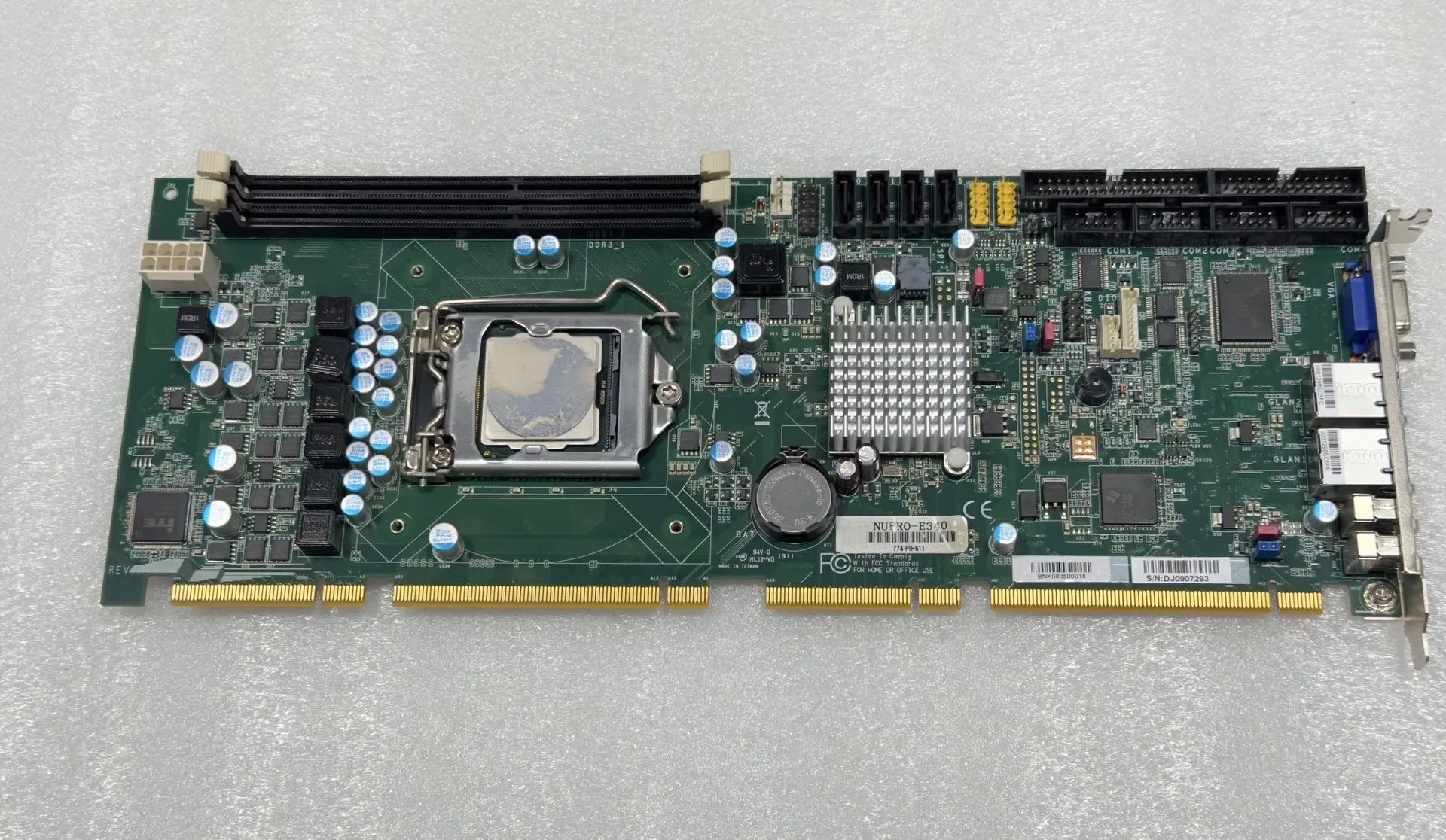 เมนบอร์ดเครื่องควบคุมอุตสาหกรรมแบรนด์ที่มีชื่อเสียง NuPRO-E340 (ทดสอบและจัดส่ง)