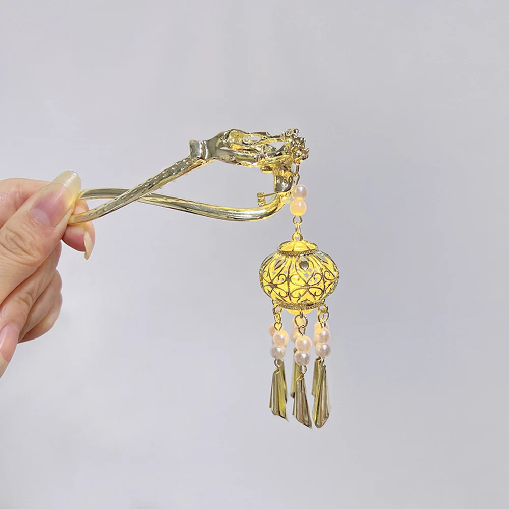 Woman's Hair Claw Clips with Nonslip Hypo-allergenic Gold Headwear for Wife Mother Daughter Friends Colleagues