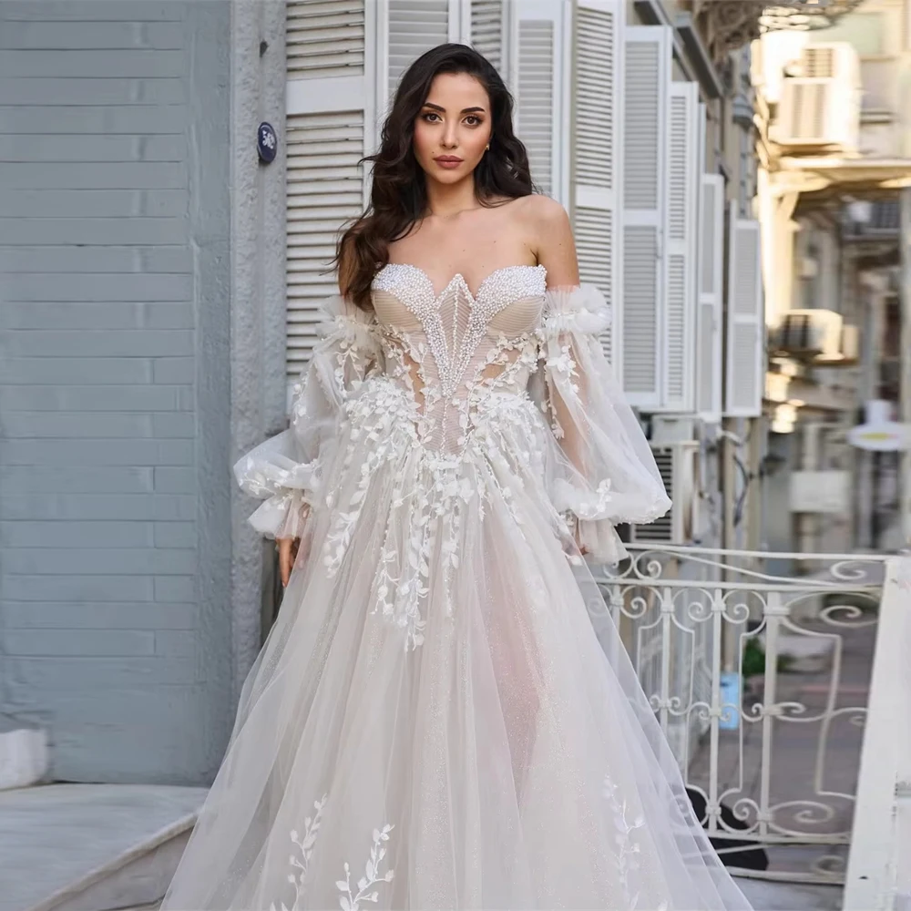 Abiti da sposa con spalle scoperte Colletto a cuore Abiti a trapezio senza schienale per le donne Lunghezza lavata Abiti da sposa personalizzati