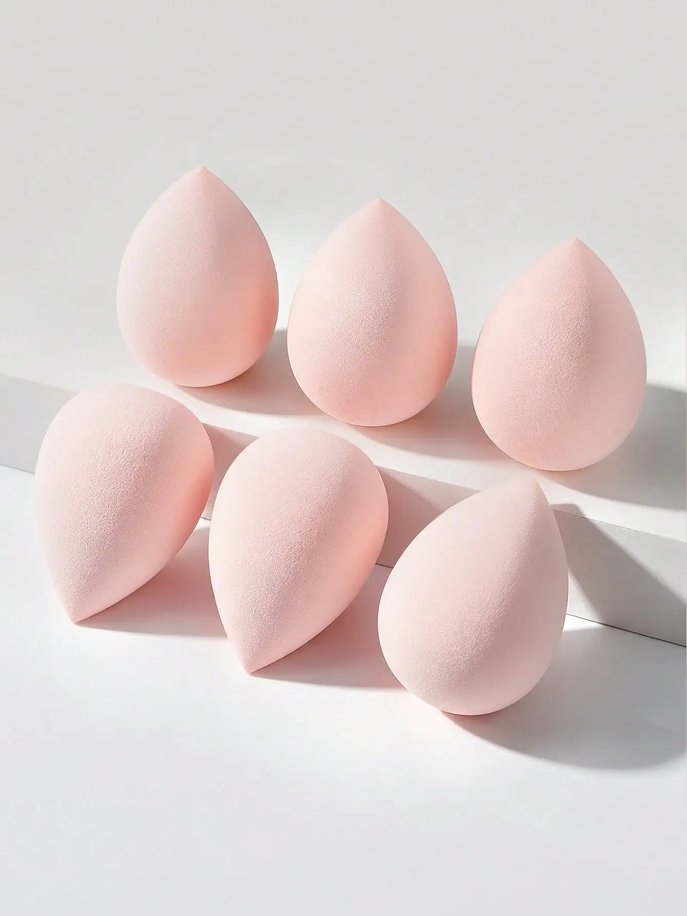 Water Drop Beauty Sponge Soft Makeup Blender Sponge Wet And Dry Applicator For Foundation Concealer Liquid Cream