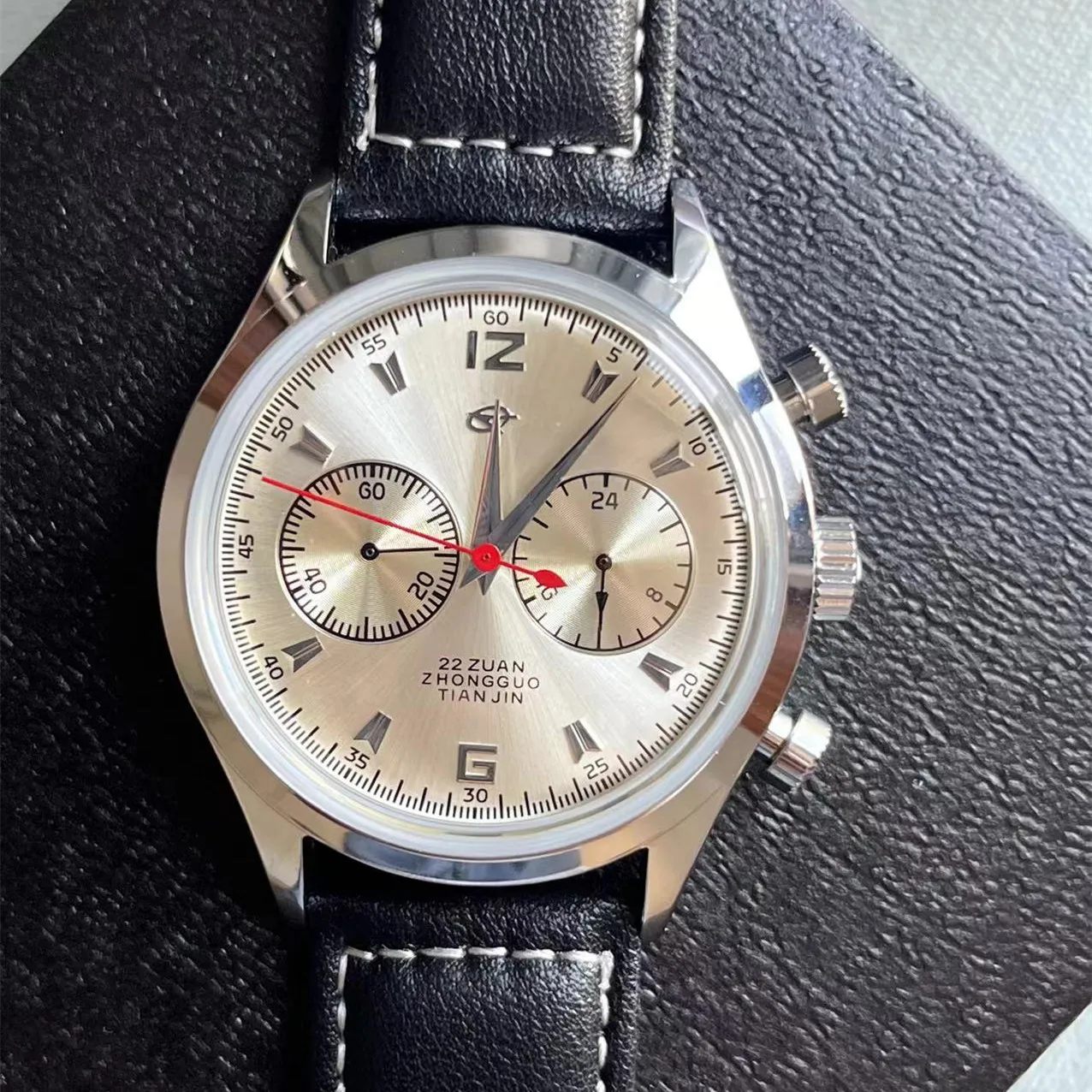 New Fashionable Business Men's Watches 1963 Pilot Automatic Watch 42mm Waterproof Retro Quartz Chronograph Vintage Dress Watch