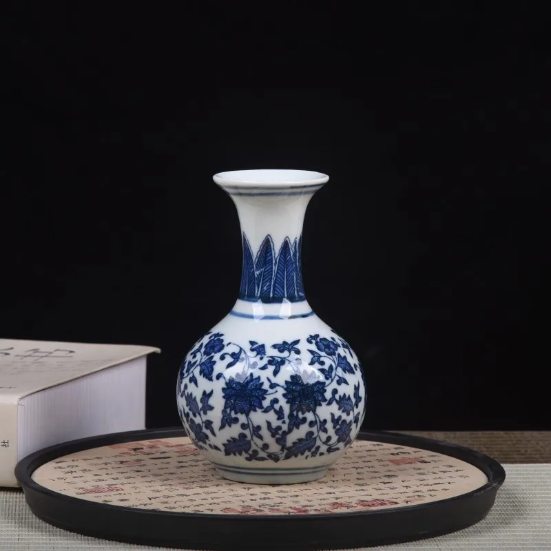 Mini antique blue and white porcelain vase ornament Jingdezhen porcelain succulent hydroponic flower vase home decoration crafts