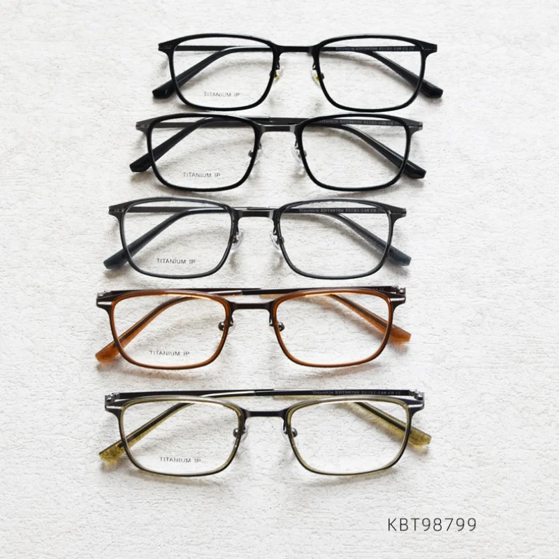 جديد خفيف ونحيف من التيتانيوم مصمم فاخر لرجال الأعمال والنساء بحافة نظارات قصر النظر بدرجة قابلة للتكوين