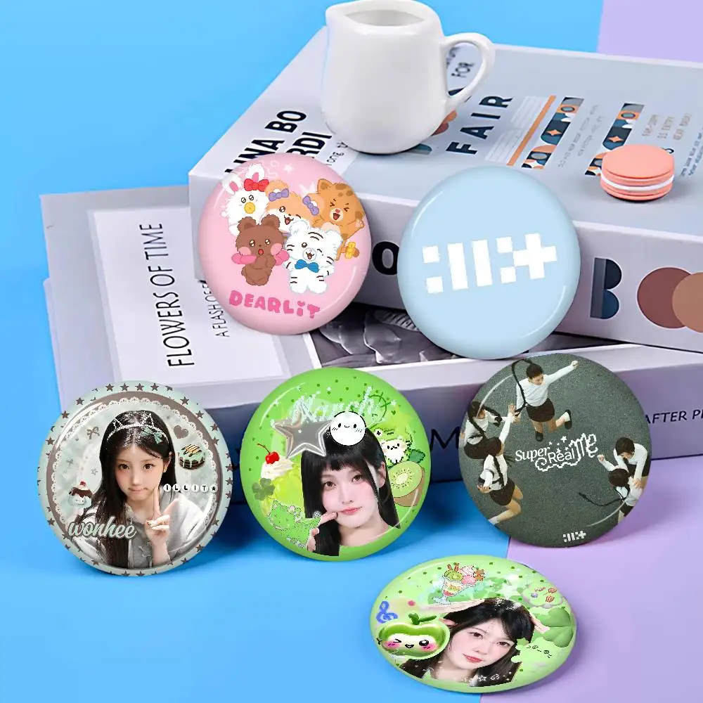 I-ILLIT Youthful-Kpop Round Button Pins Slogan Creative Brooches Backpack Clothes Decoration Fashion Cartoon Jewelry Gifts